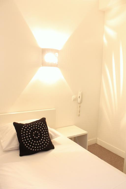 Hotel Petit Bastille أولناي سو بوا المظهر الخارجي الصورة